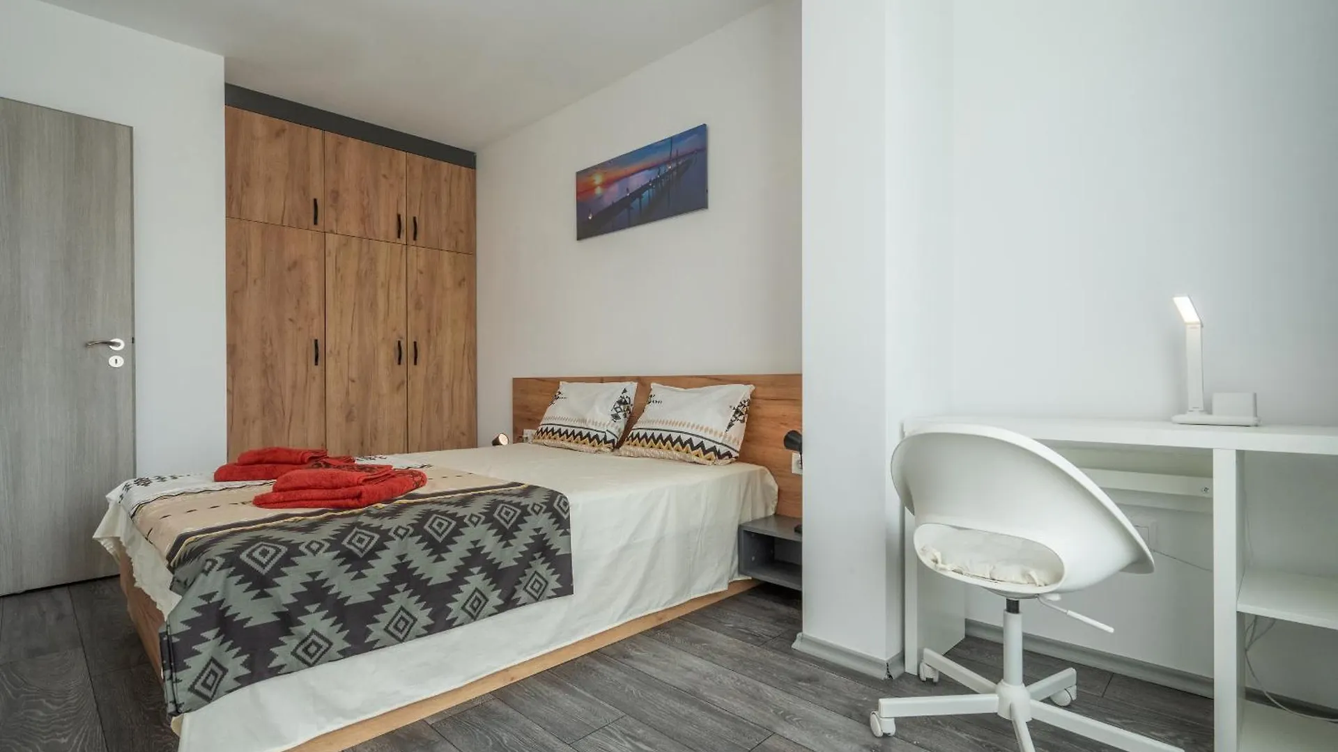 Cardinal Suite Sofia Apartment